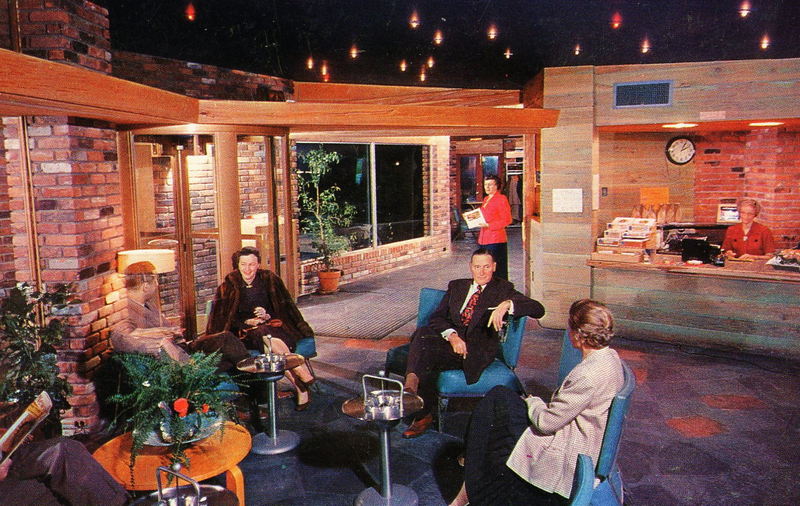 Devon Gables (Port O Three) - Vintage Postcard (newer photo)